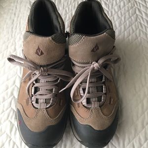 Waterproof Hiking/Backpacking Boots